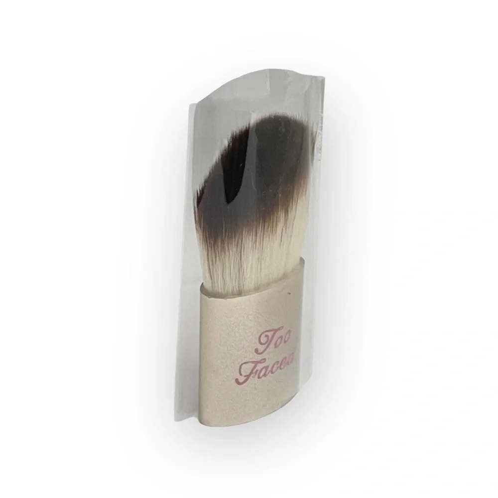 VHTF: new Too Faced ㋛ Contour Buki Teddy Bear Kabuki Powder Brush ㋛ Gold Pink ㋛